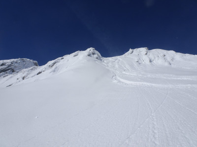 7 Laux 03 04 22 (8).JPG