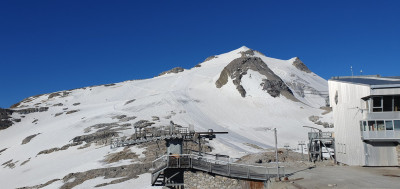 20250628_074732.jpg (307.96 Kio) Vu 1246 fois Glace apparente visible sur le dernier mur