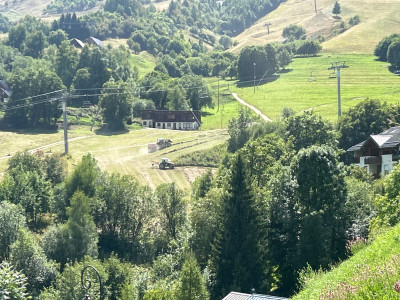 31 ici il prépare les pistes