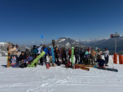 Photo de groupe au sommet