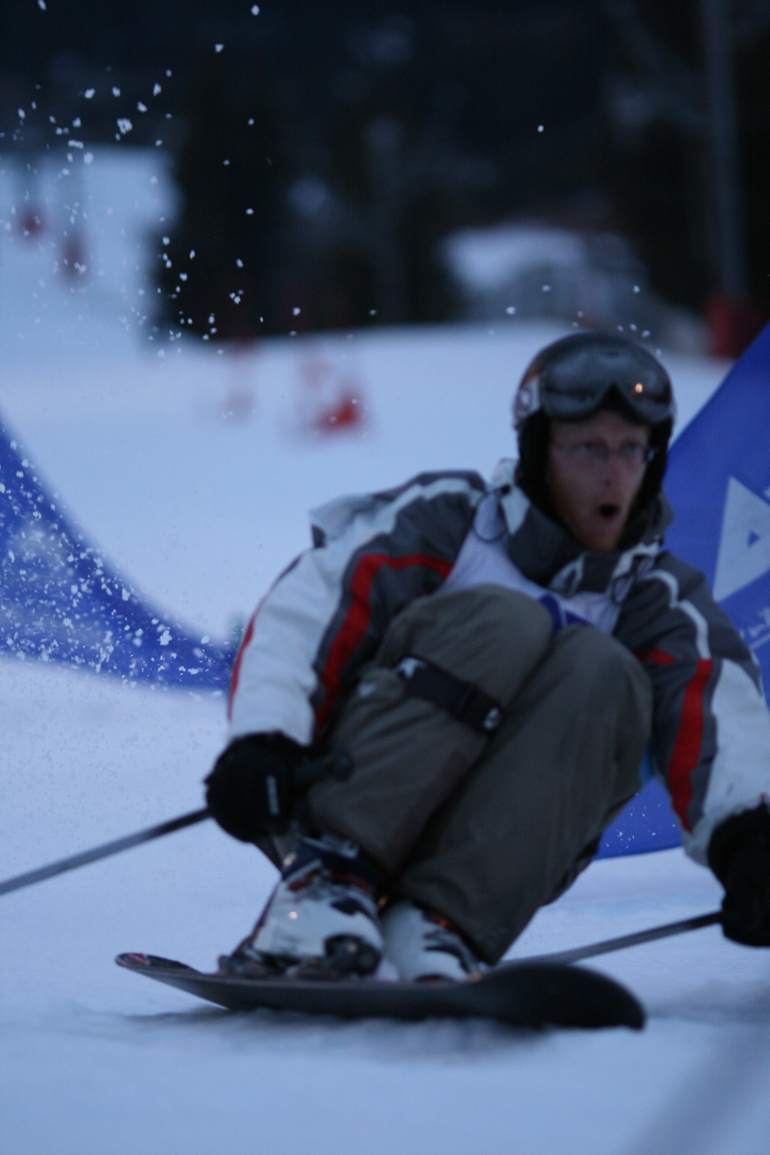Slalom de nuit.